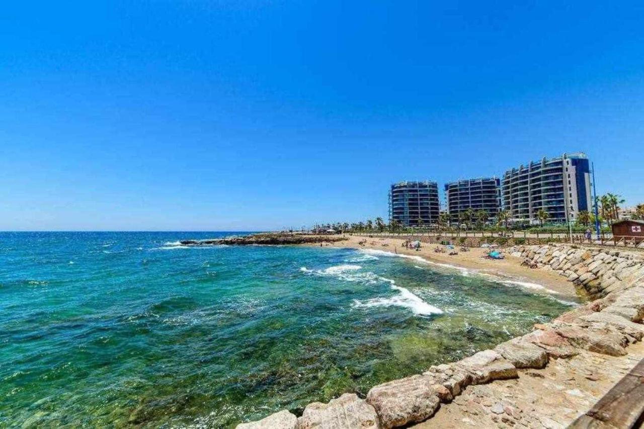 Espanhouse Elvis Apartment Торрев'єха Екстер'єр фото